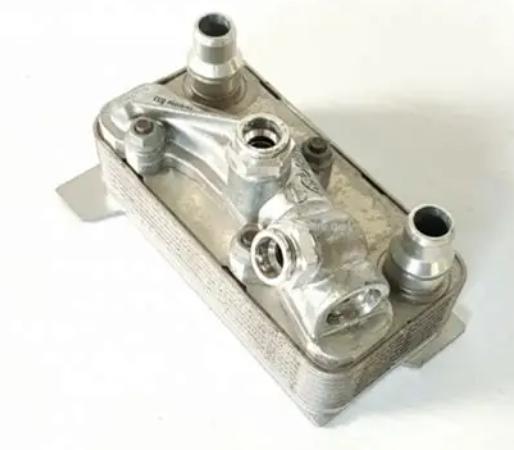 A0995001900  A0995002500 Oil Cooler Radiator for BENZ