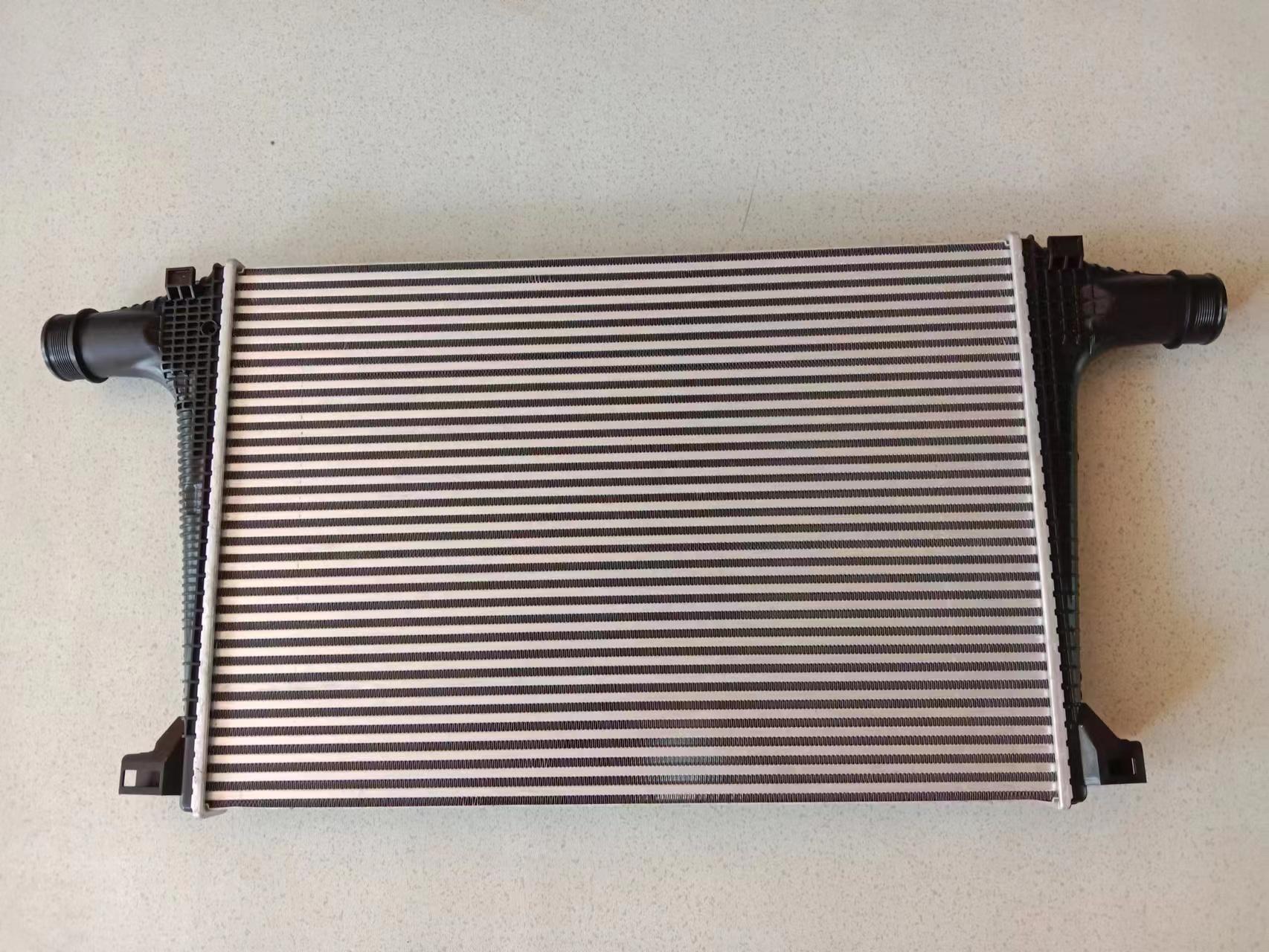 4M0145805C car Intercooler，charge air cooler for Audi Audi Q7