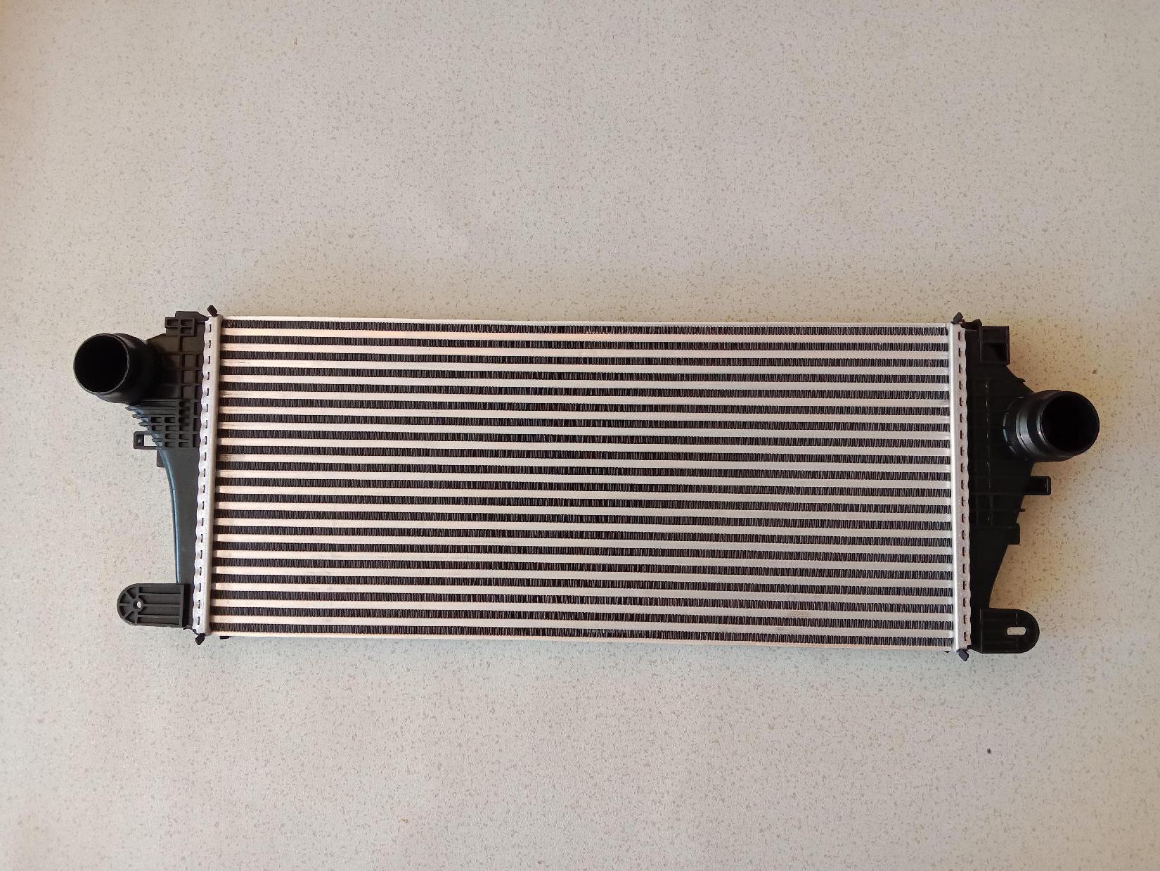84493634 car Intercooler，charge air cooler for GM 16 new Buick Lacrosse （encr