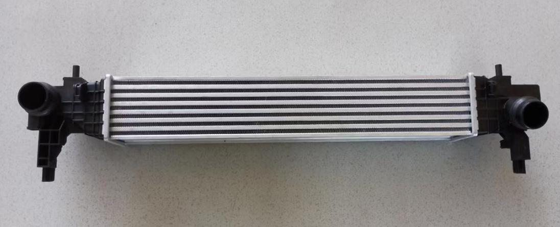 20 Encore GX car Intercooler，charge air cooler for GM 20 Encore GX