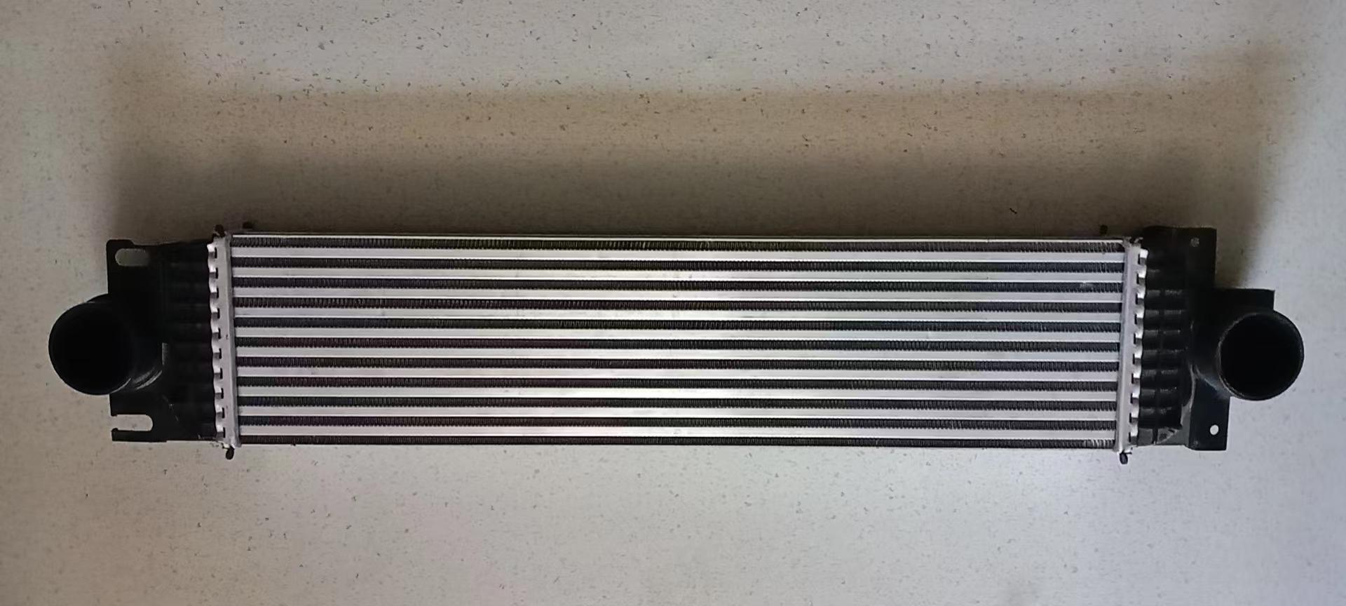  DG9Z-6K775-AB car Intercooler，charge air cooler for Ford 13 Mondeo 2.0T