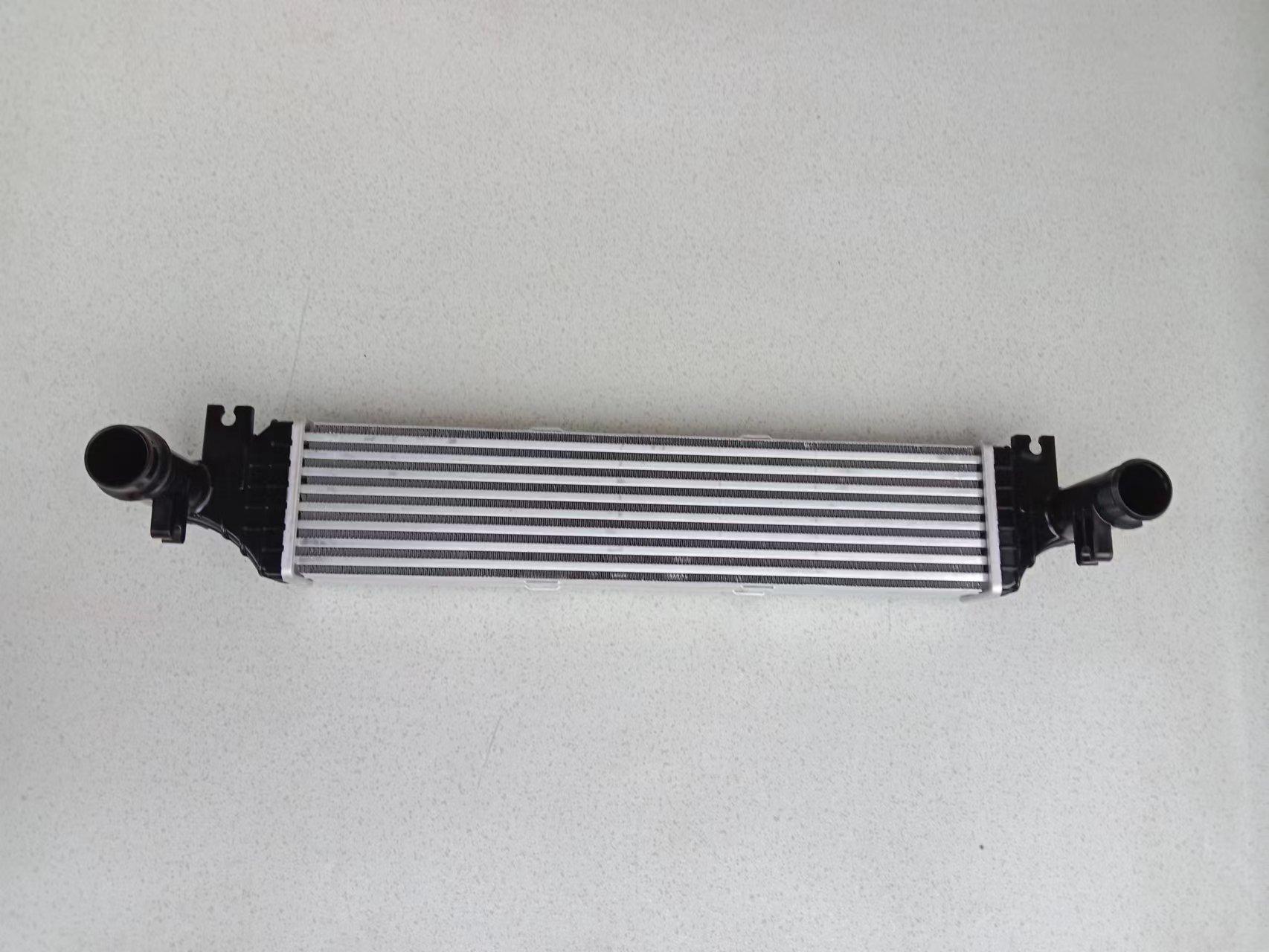 23777619 car Intercooler，charge air cooler for  Baojun    Baojun RM5（N15T