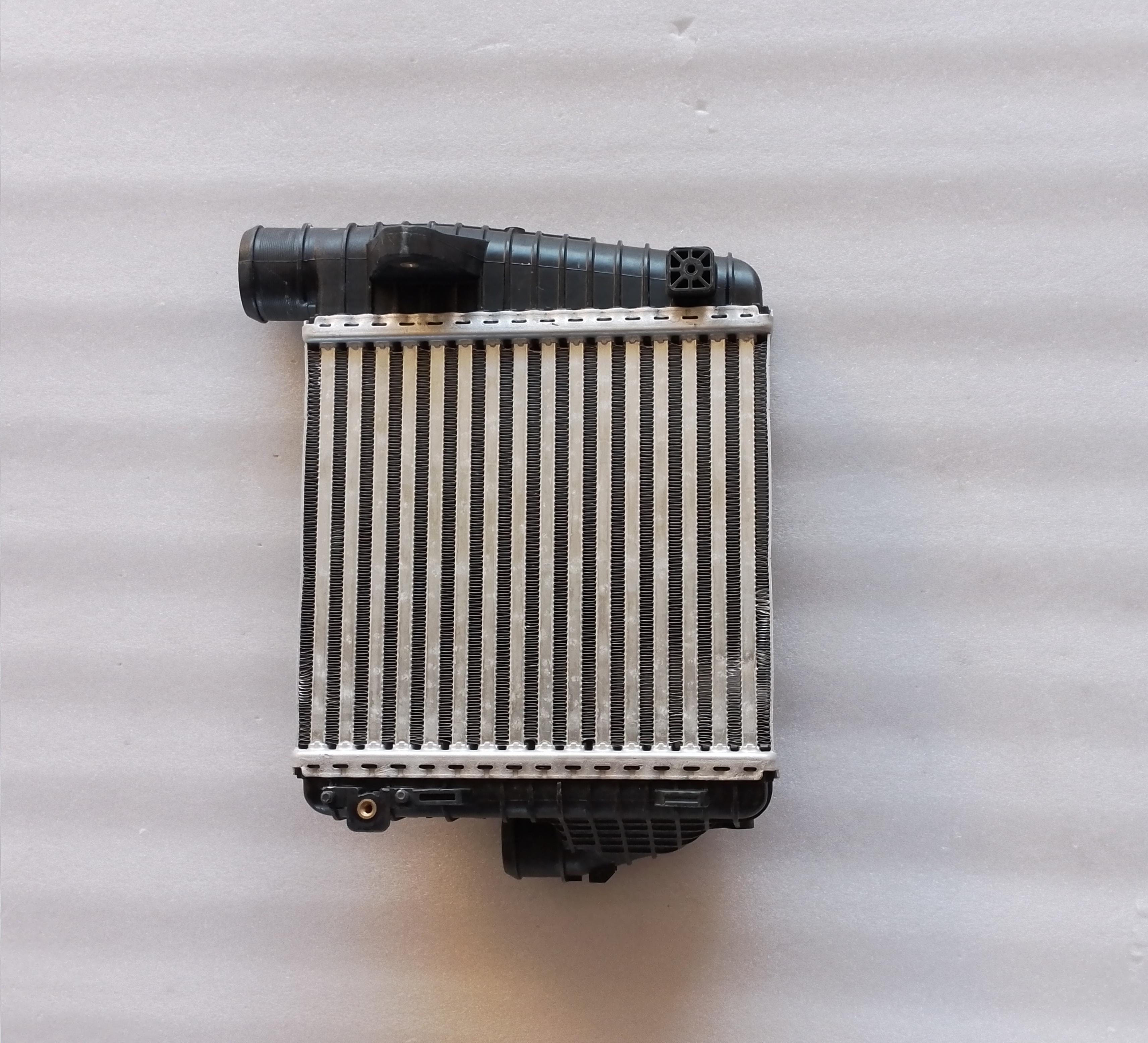T93 car Intercooler，charge air cooler for Peugeot T93